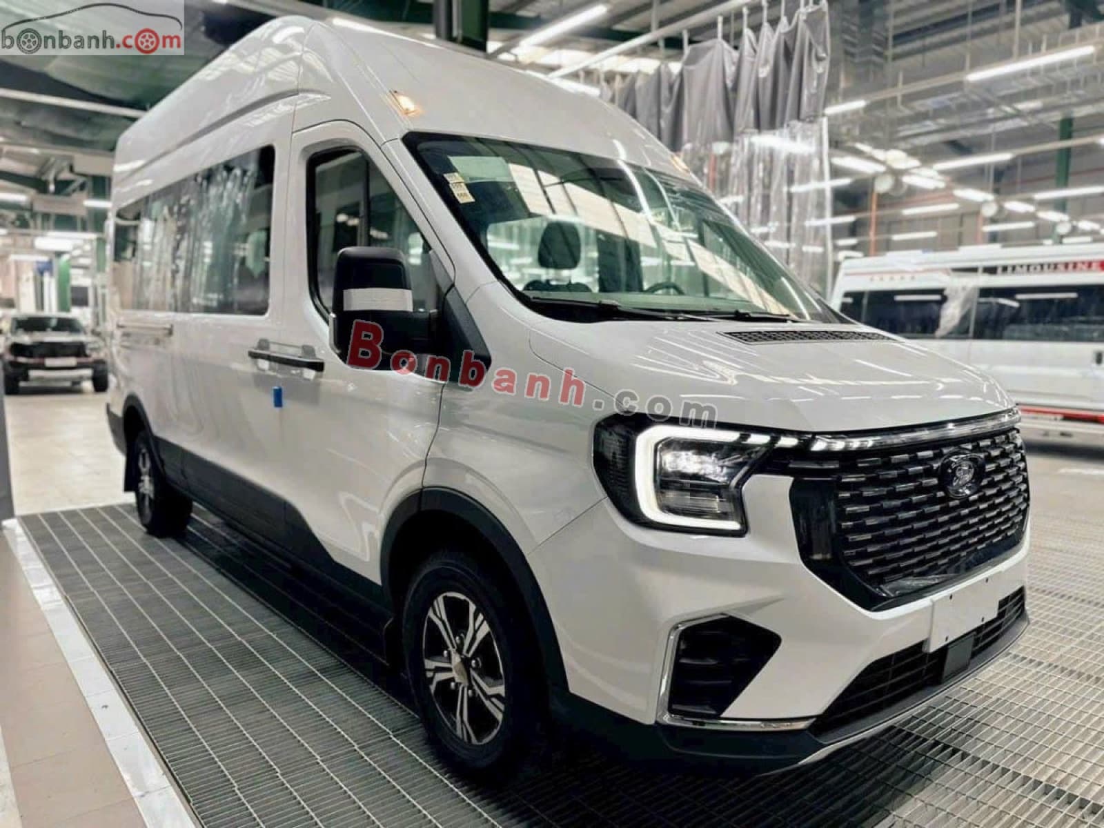 2026 Ford Transit Premium