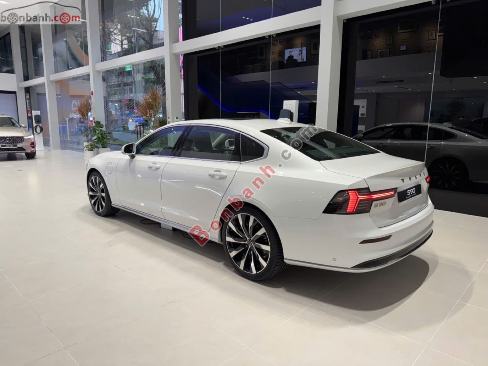 2025 Volvo S90 Plug-in Hybrid Ultra T8 AWD - ảnh nhỏ 4