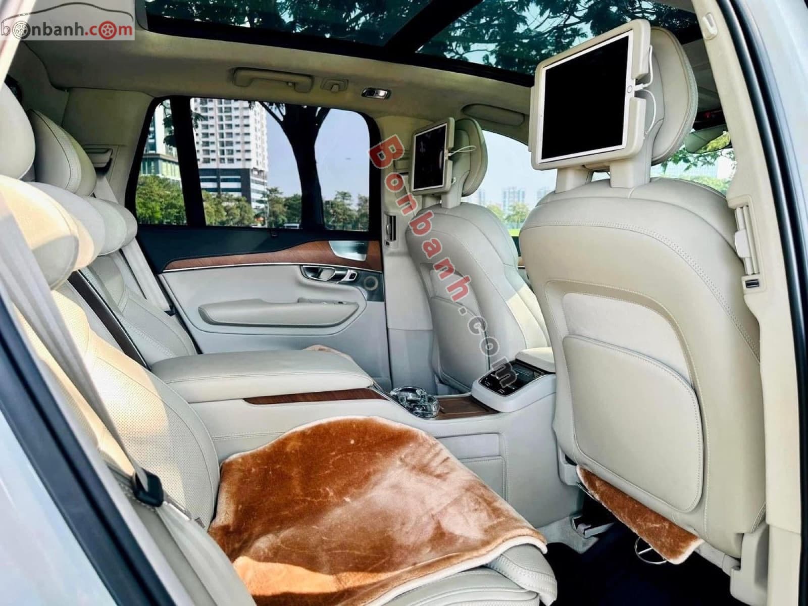 2020 Volvo XC90 T8 Recharge - ảnh nhỏ 8