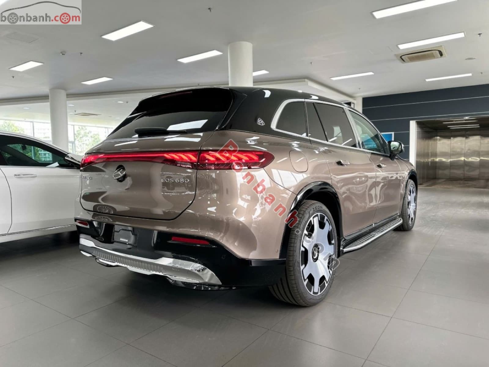 2026 Mercedes-Benz EQS 680 Maybach SUV - ảnh nhỏ 3