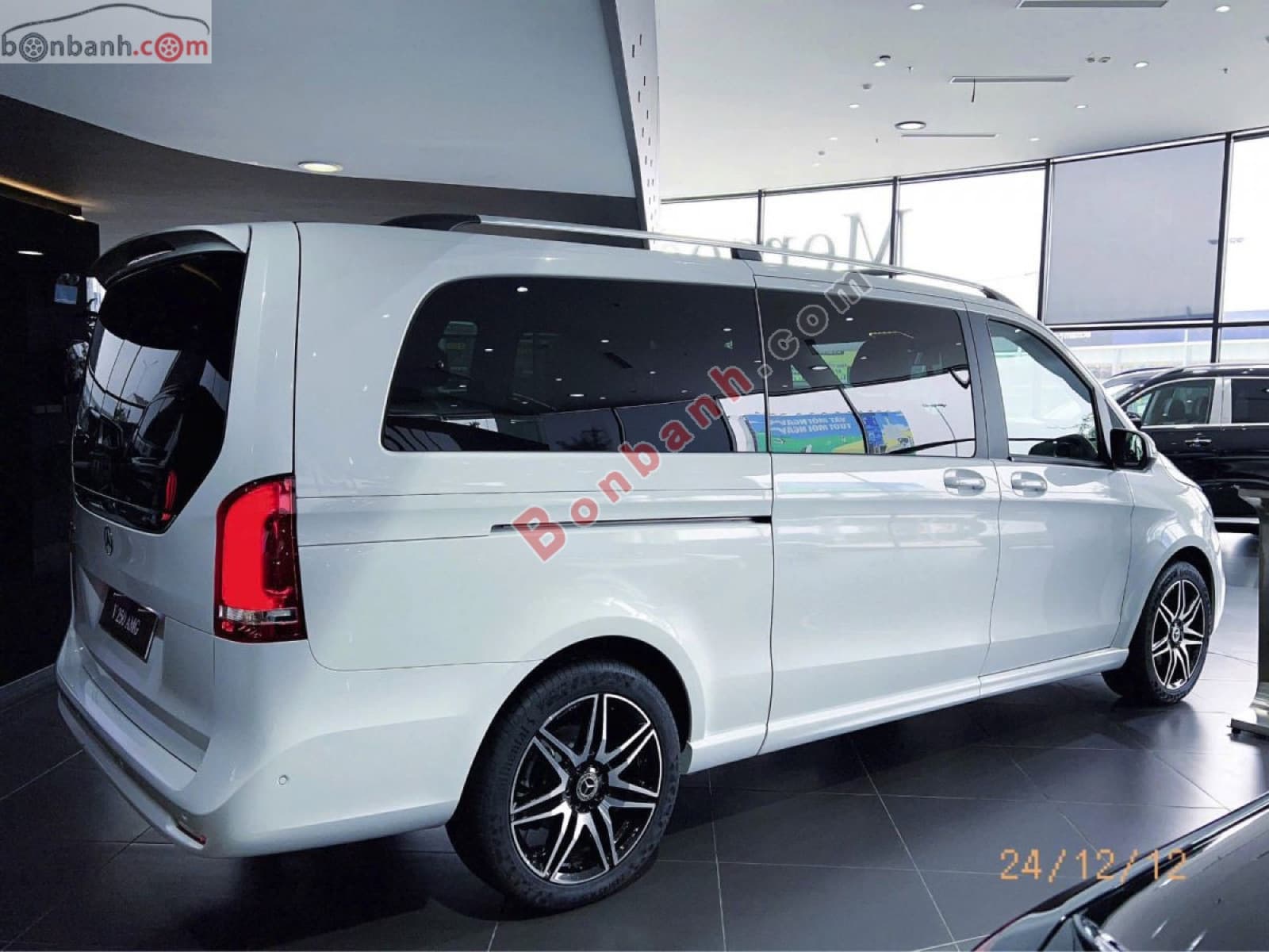 2023 Mercedes-Benz V class V250 AMG - ảnh nhỏ 4