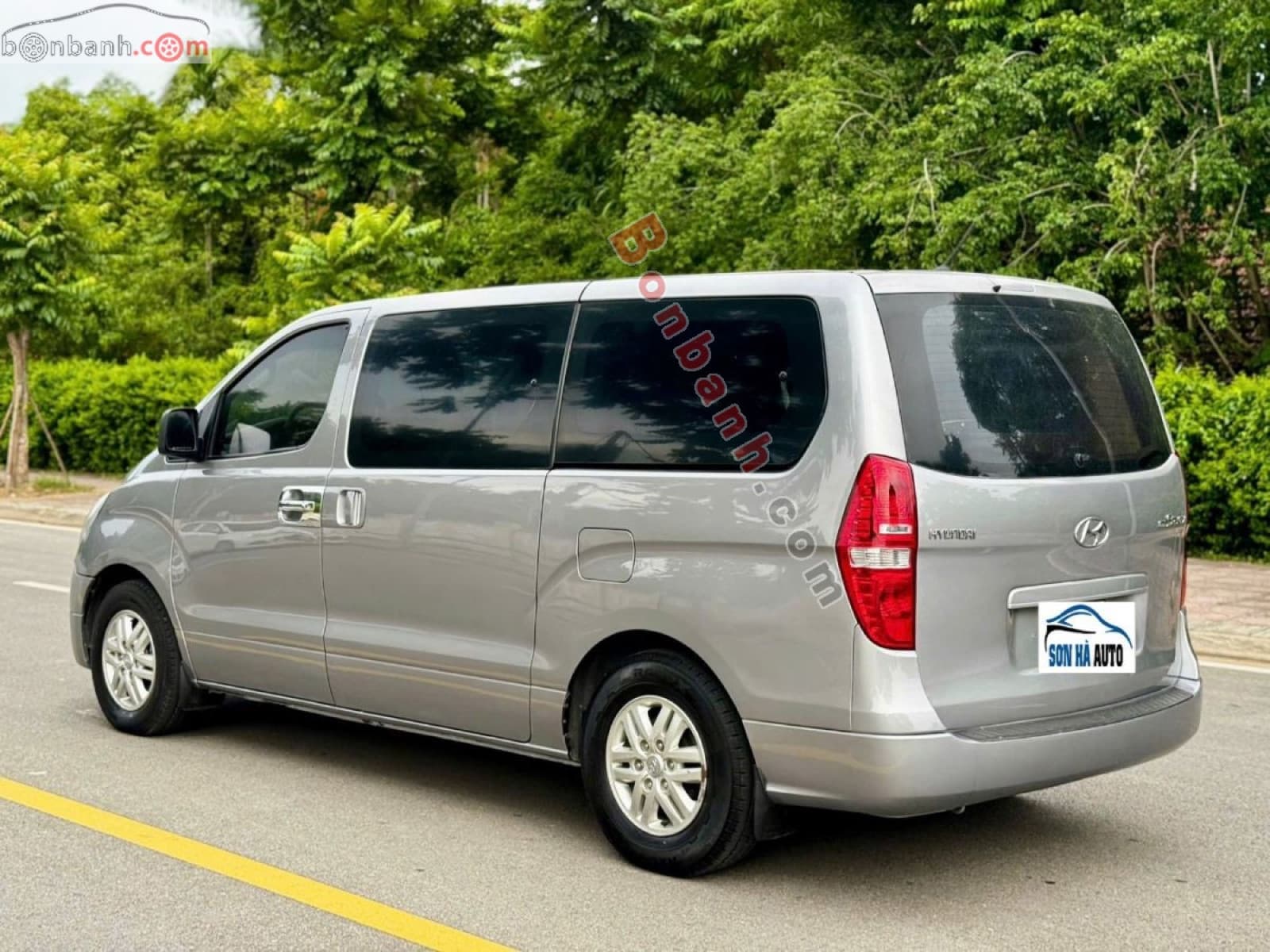 2017 Hyundai Grand Starex 2.5 MT - ảnh nhỏ 6
