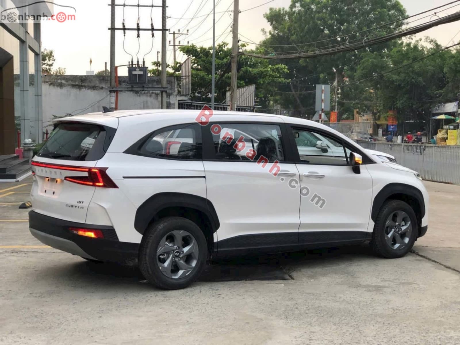 2026 Hyundai Custin Tiêu Chuẩn 1.5T - ảnh nhỏ 3