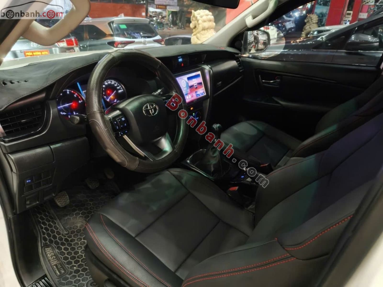 2022 Toyota Fortuner 2.4L 4x2 MT - ảnh nhỏ 9
