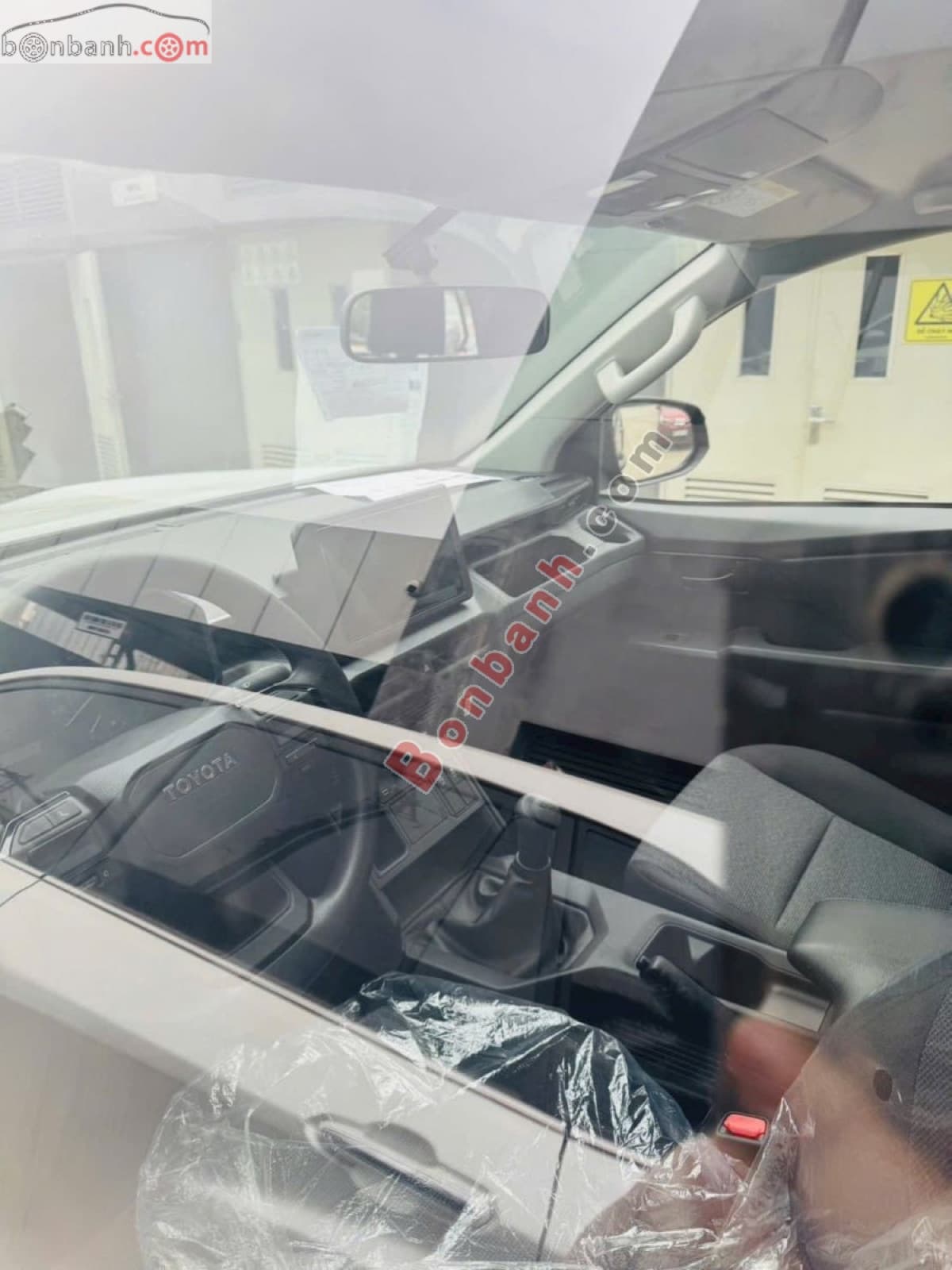 2026 Toyota Hilux Standard 2.8L 4x2 MT - ảnh nhỏ 9