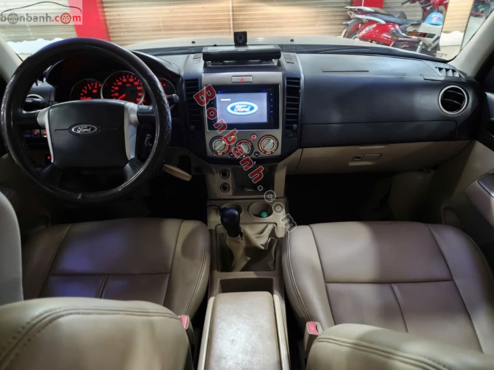 2012 Ford Everest 2.5L 4x2 MT - ảnh nhỏ 8