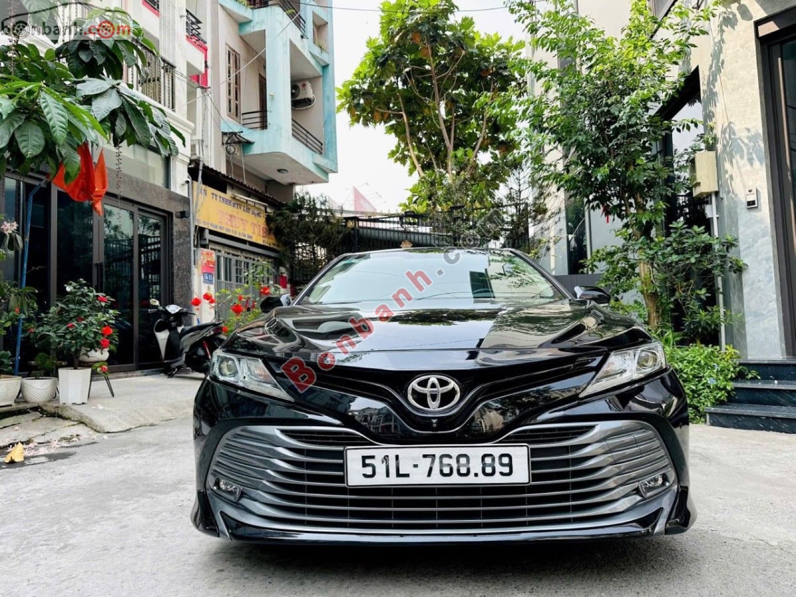 2020 Toyota Camry 2.0G