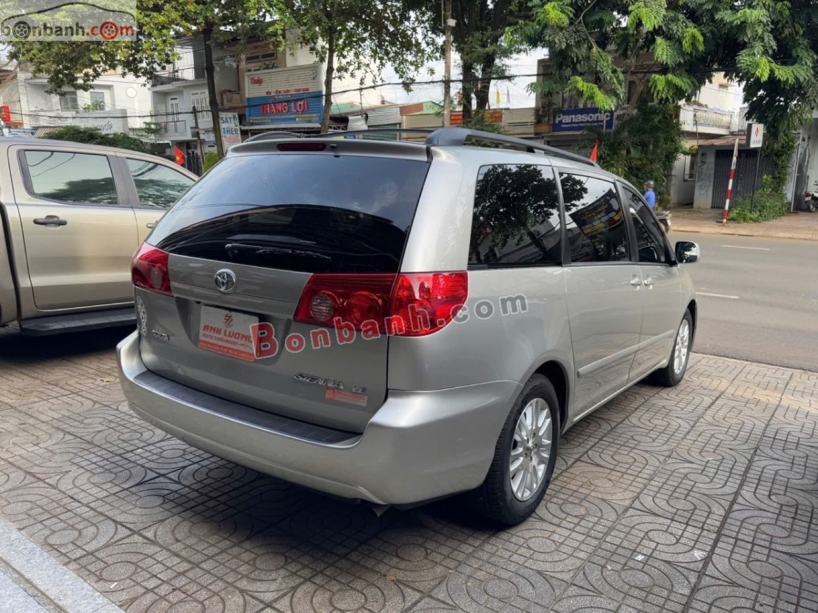 2009 Toyota Sienna LE 3.5 - ảnh nhỏ 4
