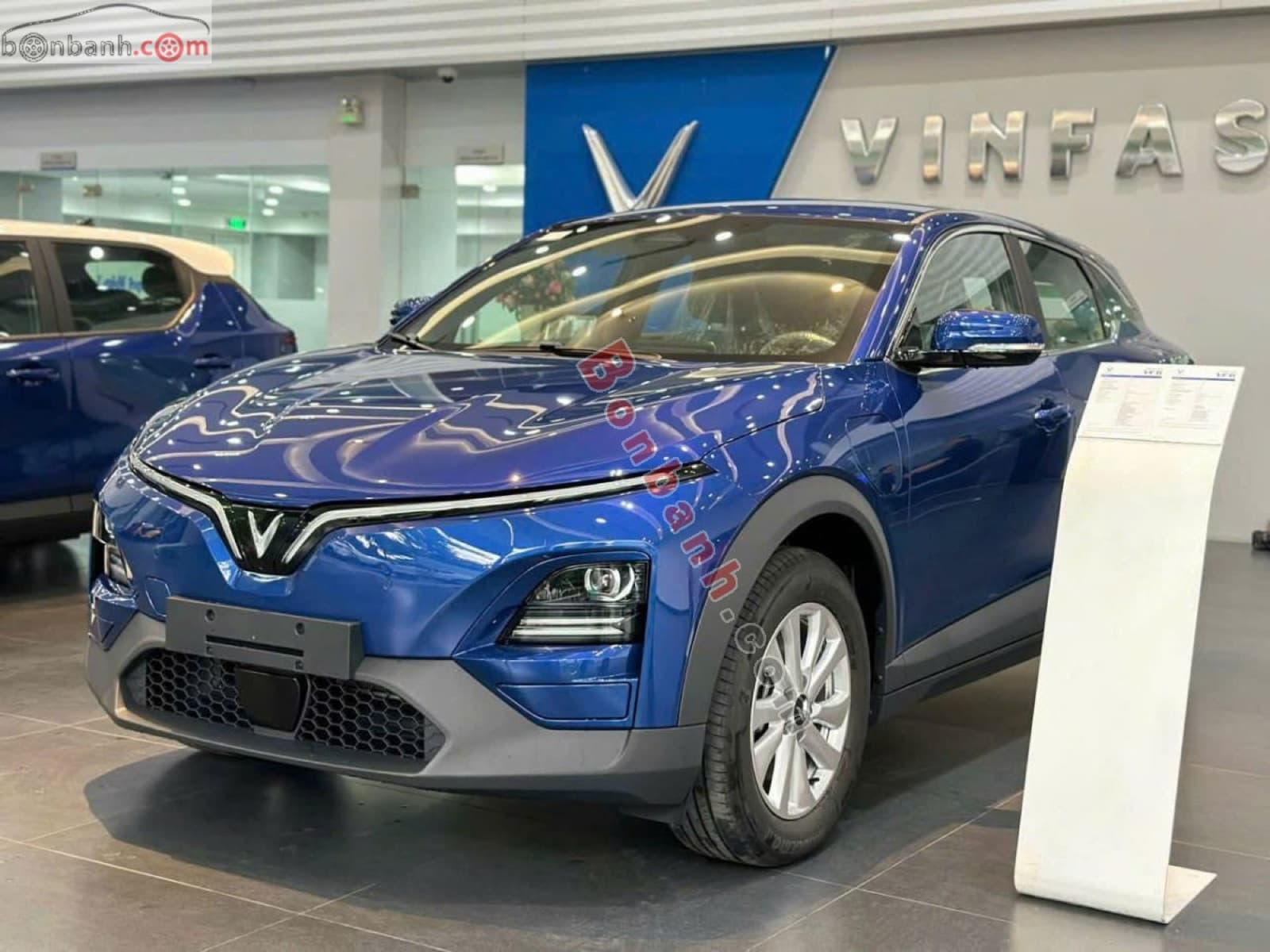 2026 VinFast VF6 Eco