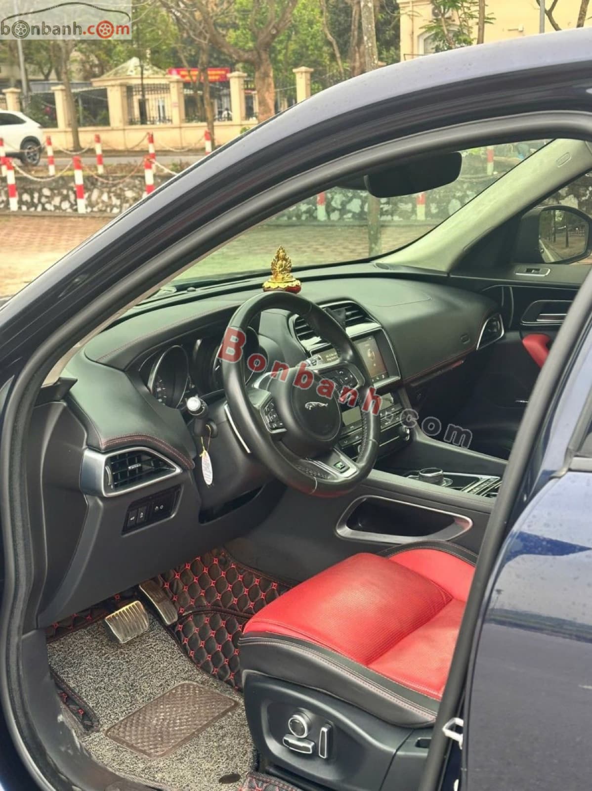 2018 Jaguar F-Pace R-Sport 2.0 AT AWD - ảnh nhỏ 4
