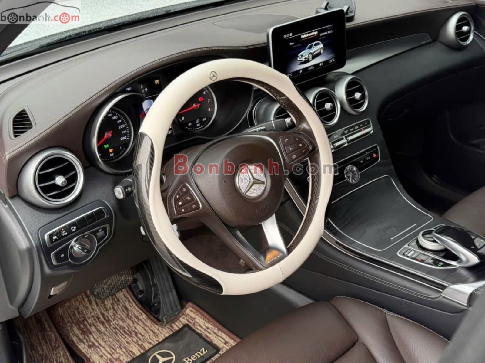 2018 Mercedes-Benz GLC 250 4Matic - ảnh nhỏ 8