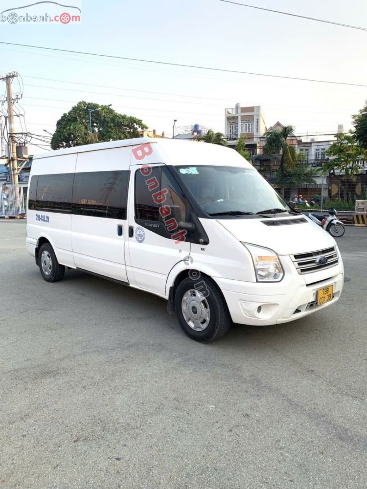 2019 Ford Transit Luxury - ảnh nhỏ 2