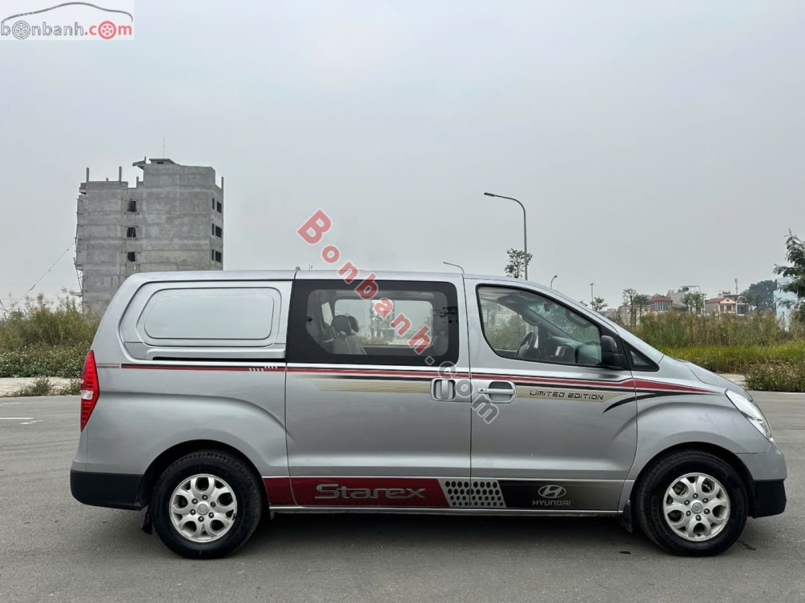 2016 Hyundai Grand Starex Van 2.5 MT - ảnh nhỏ 2