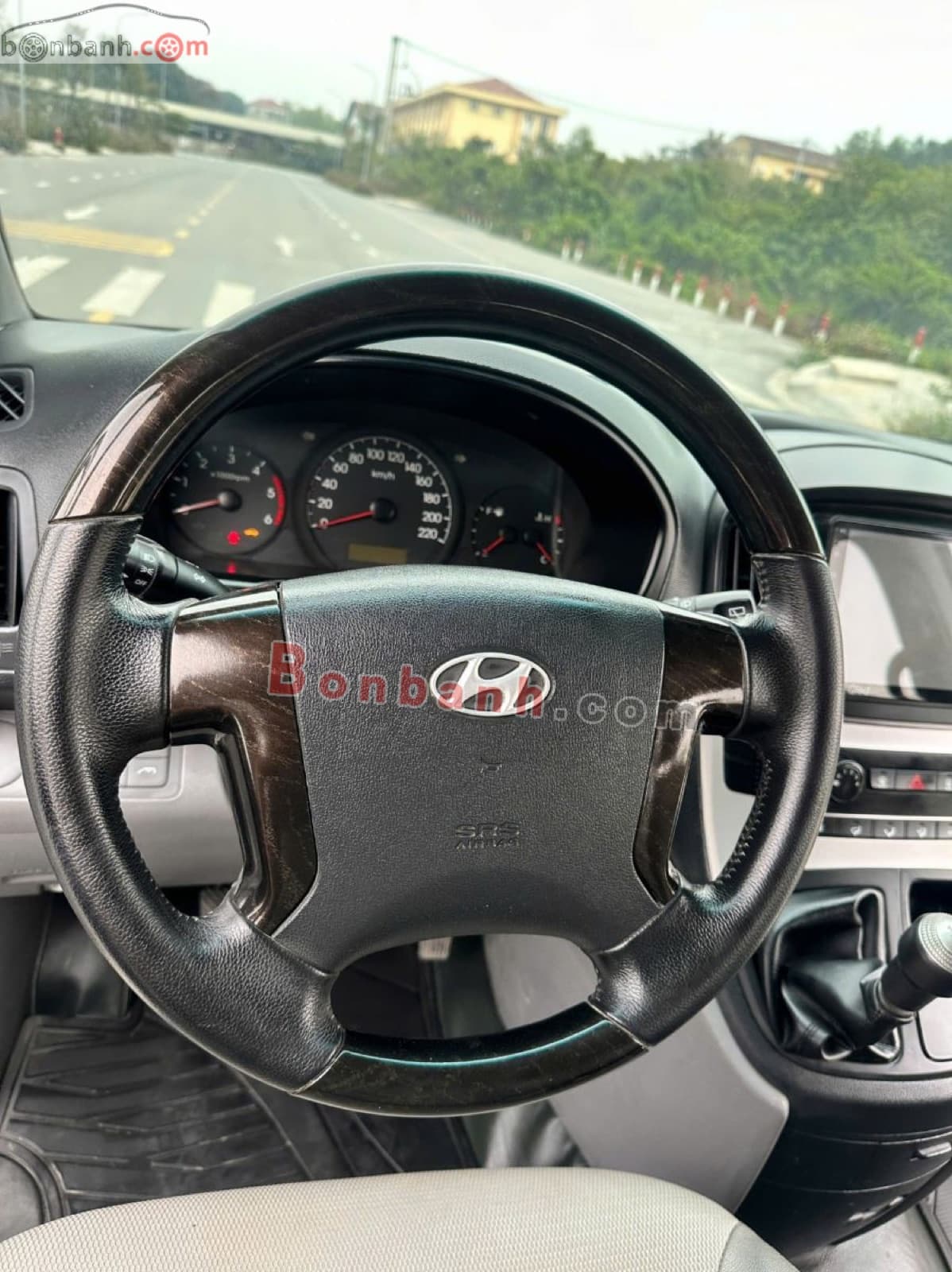 2016 Hyundai Grand Starex Van 2.5 MT - ảnh nhỏ 8