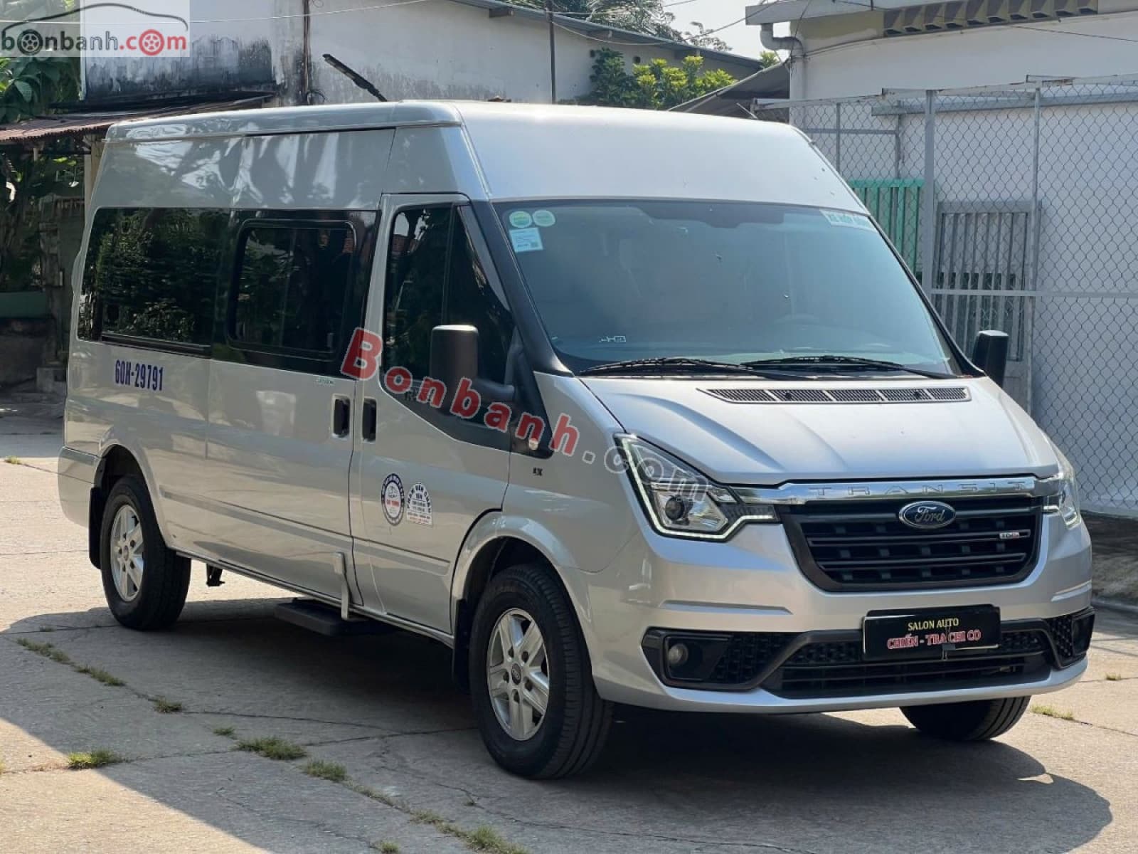 2022 Ford Transit Tiêu chuẩn