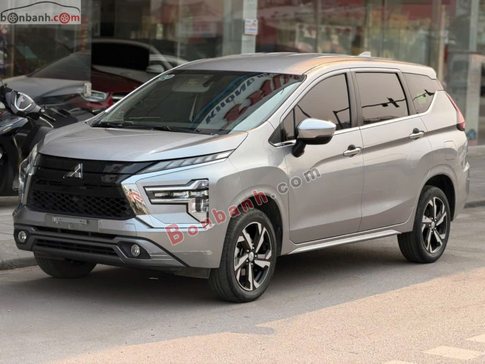 2023 Mitsubishi Xpander Premium 1.5 AT