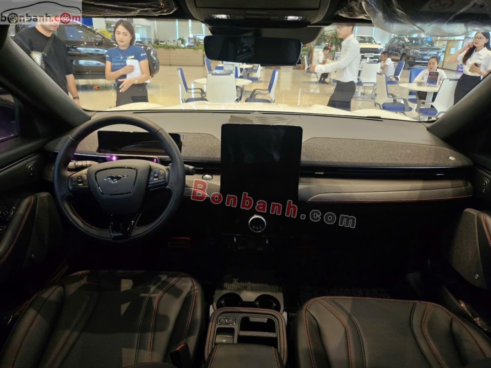 2025 Ford Mustang Mach-E Premium AWD - ảnh nhỏ 2