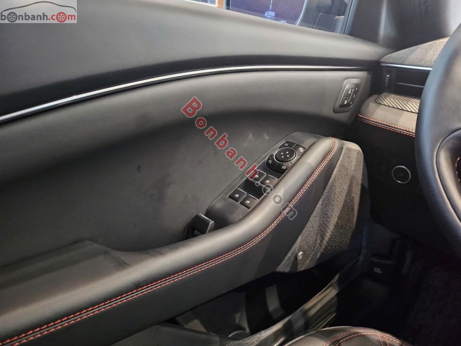 2025 Ford Mustang Mach-E Premium AWD - ảnh nhỏ 6