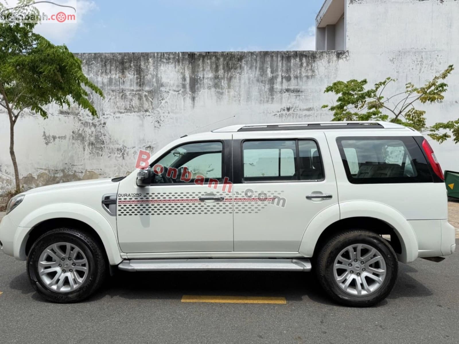 2014 Ford Everest 2.5L 4x2 MT - ảnh nhỏ 4