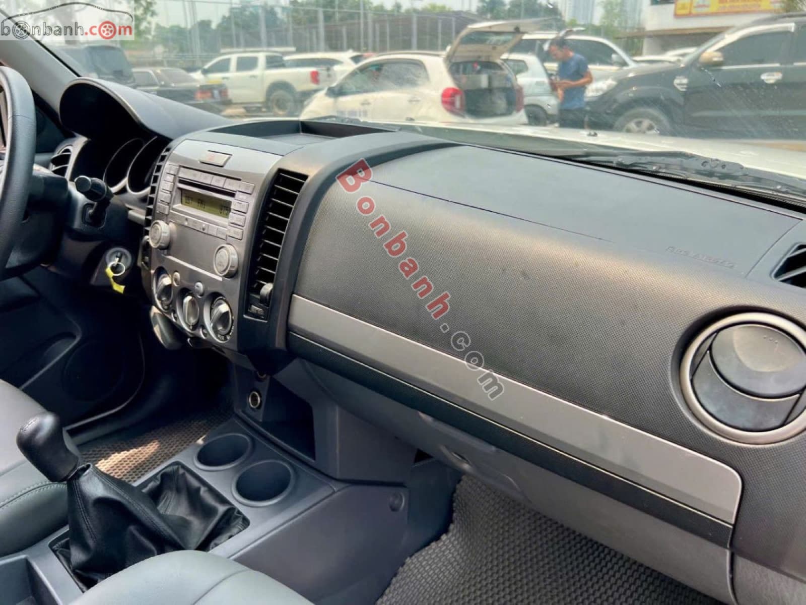 2014 Ford Everest 2.5L 4x2 MT - ảnh nhỏ 10