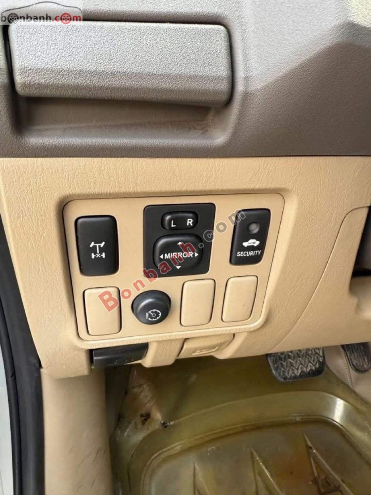 2010 Toyota Fortuner 2.7V 4x4 AT - ảnh nhỏ 4