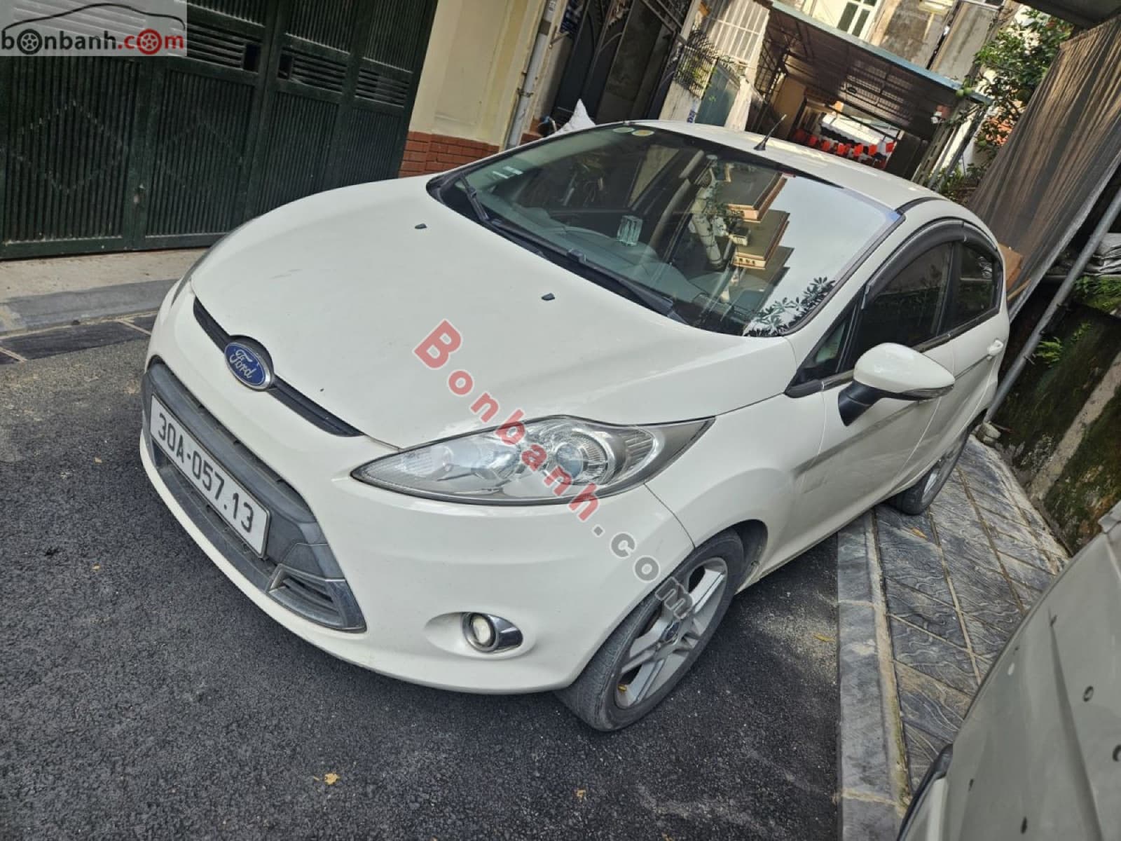 2013 Ford Fiesta S 1.6 AT