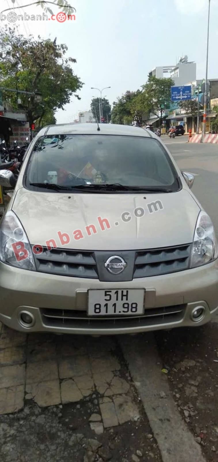 2011 Nissan Grand livina 1.8 AT
