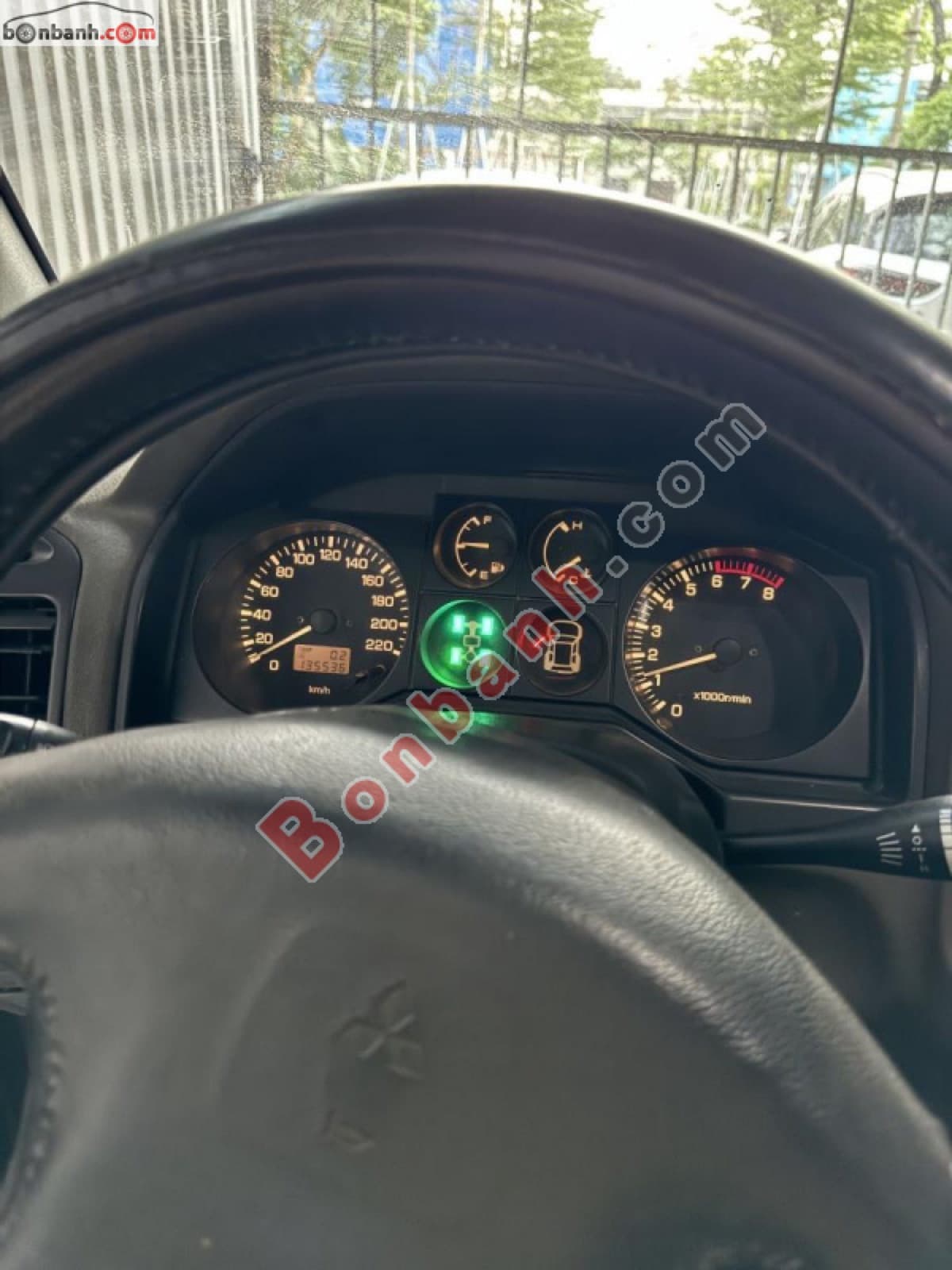 2004 Mitsubishi Pajero 3.0 - ảnh nhỏ 2