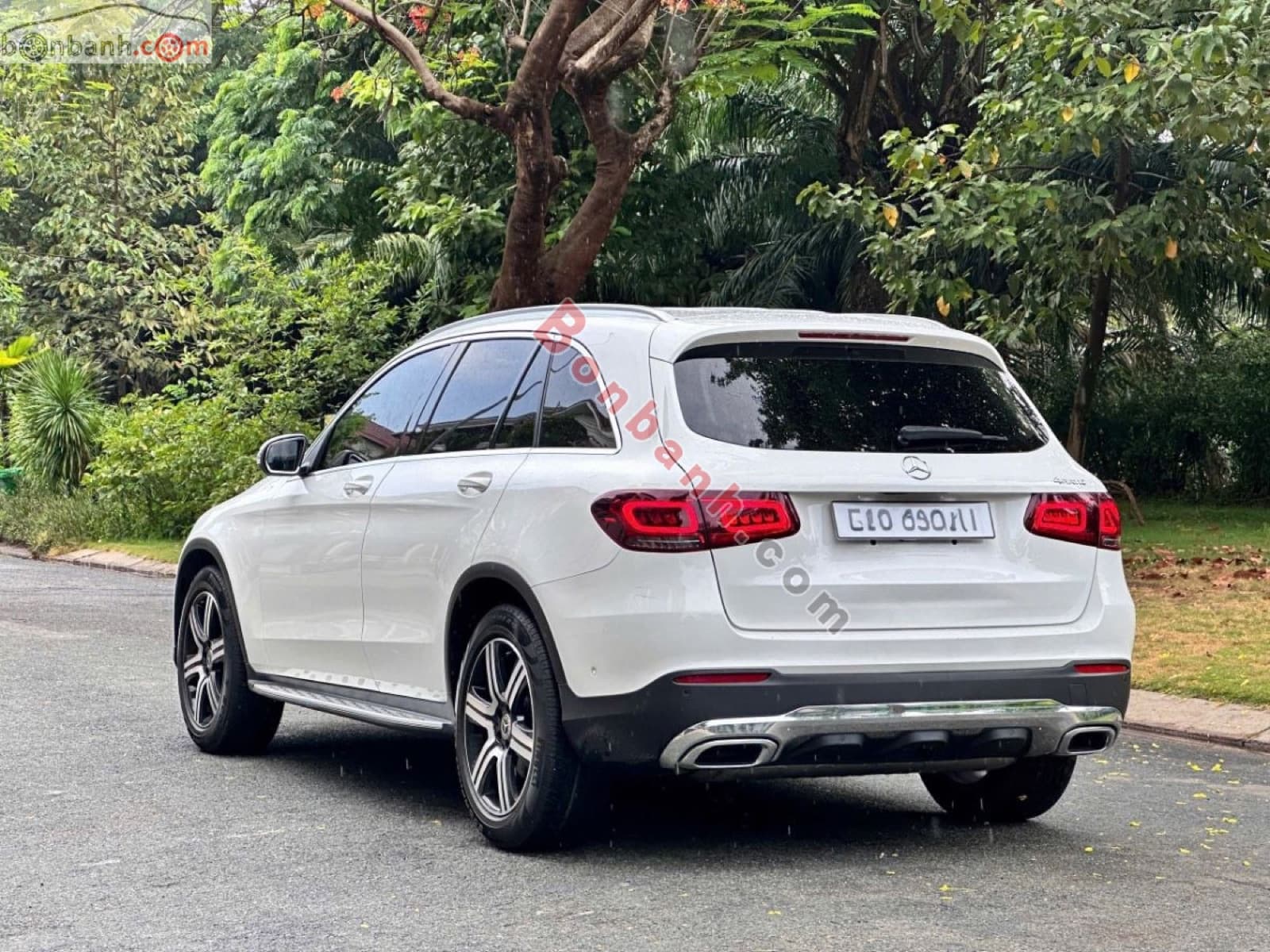 2021 Mercedes-Benz GLC 200 4Matic - ảnh nhỏ 3