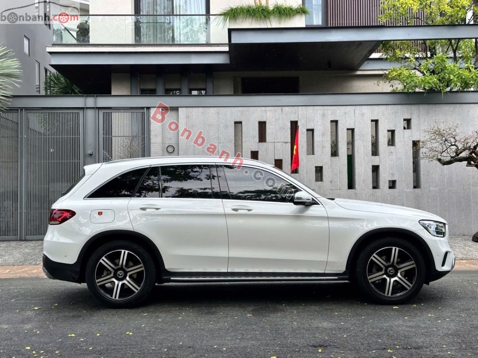 2021 Mercedes-Benz GLC 200 4Matic - ảnh nhỏ 5