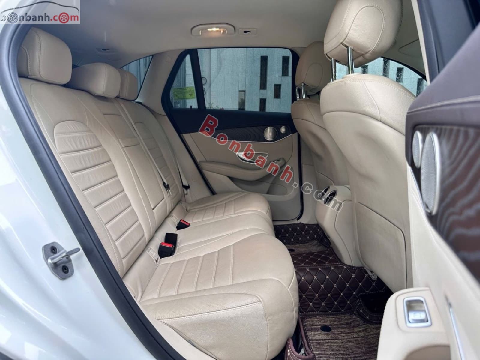 2021 Mercedes-Benz GLC 200 4Matic - ảnh nhỏ 9
