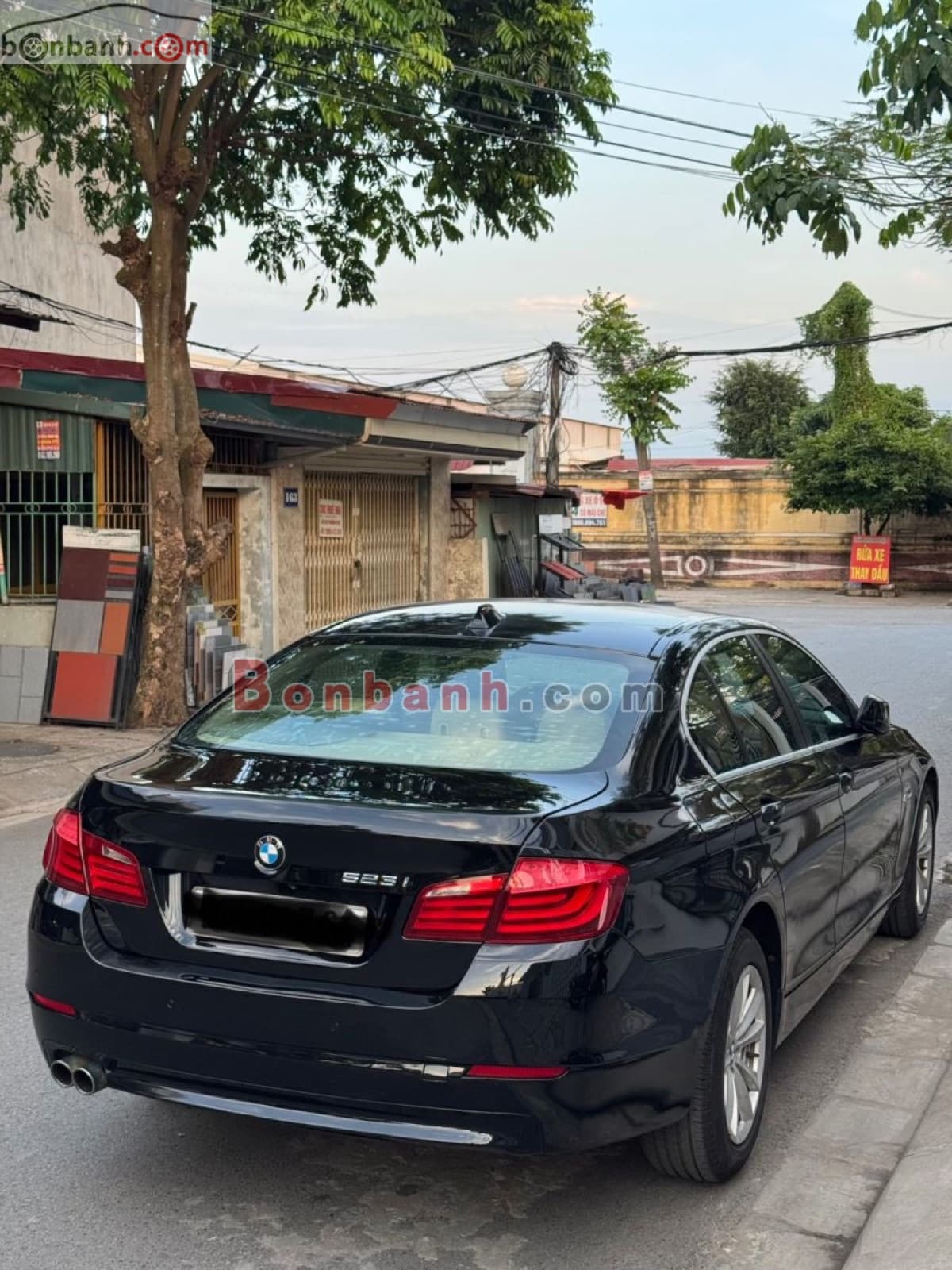 2010 BMW 5 Series 523i - ảnh nhỏ 4