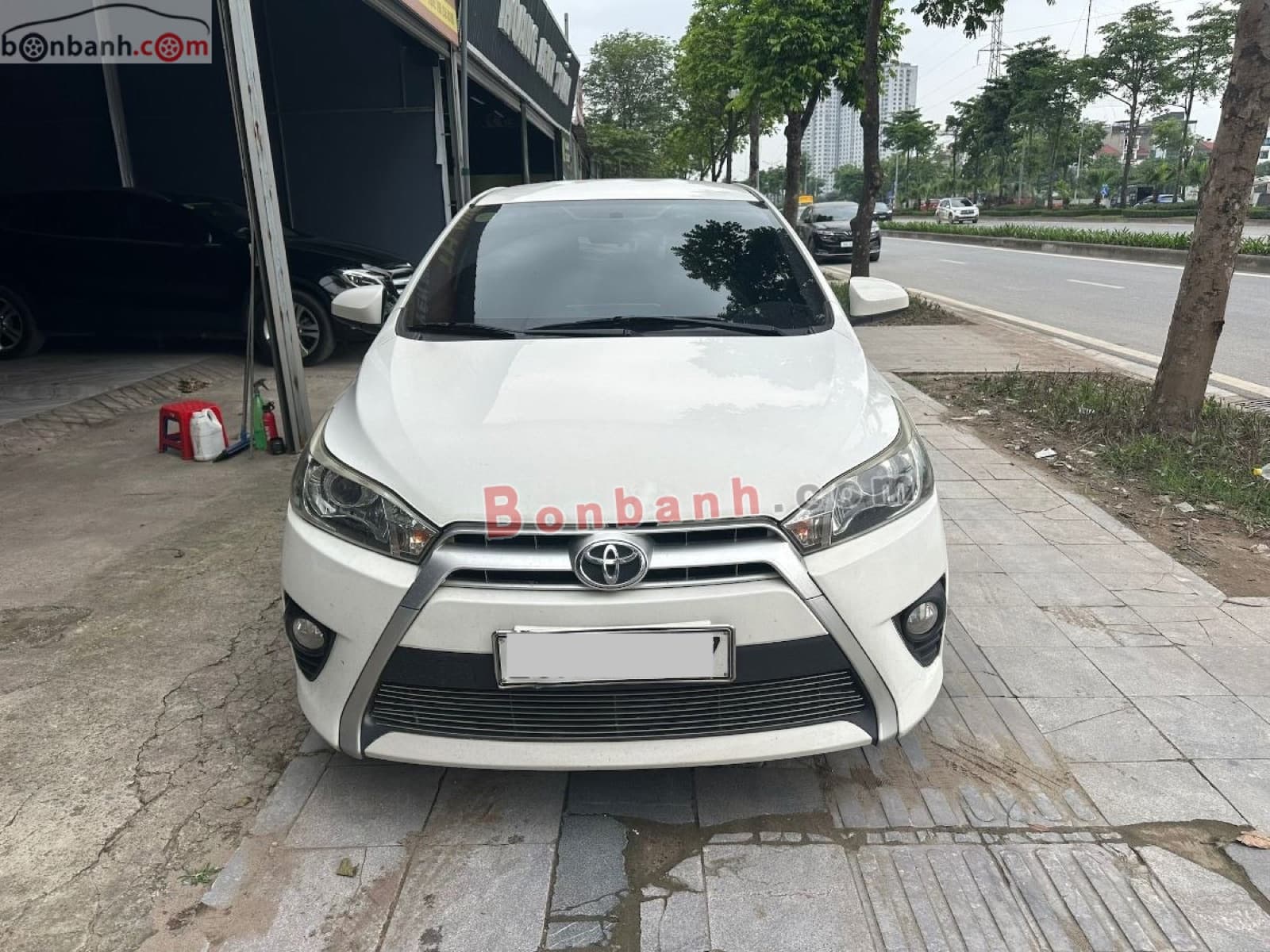 2016 Toyota Yaris 1.3E
