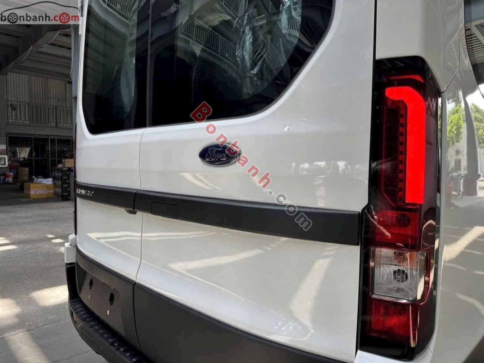 2026 Ford Transit Premium+ - ảnh nhỏ 7