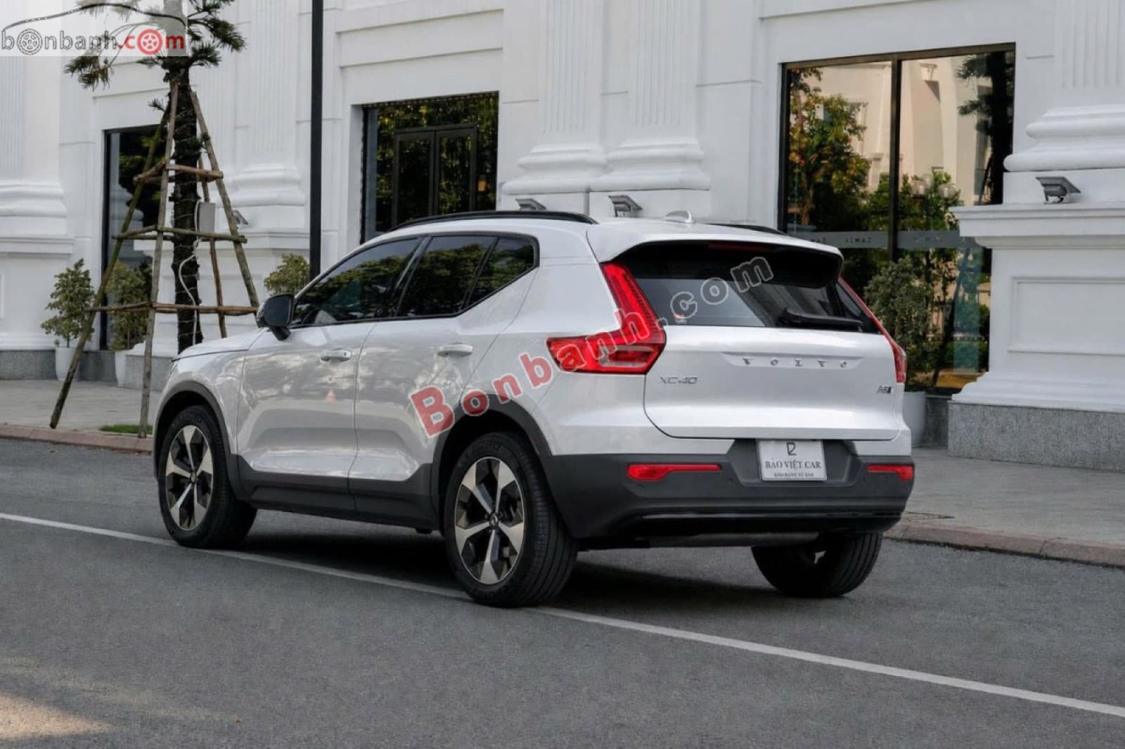 2025 Volvo XC40 Ultra B5 AWD - ảnh nhỏ 4