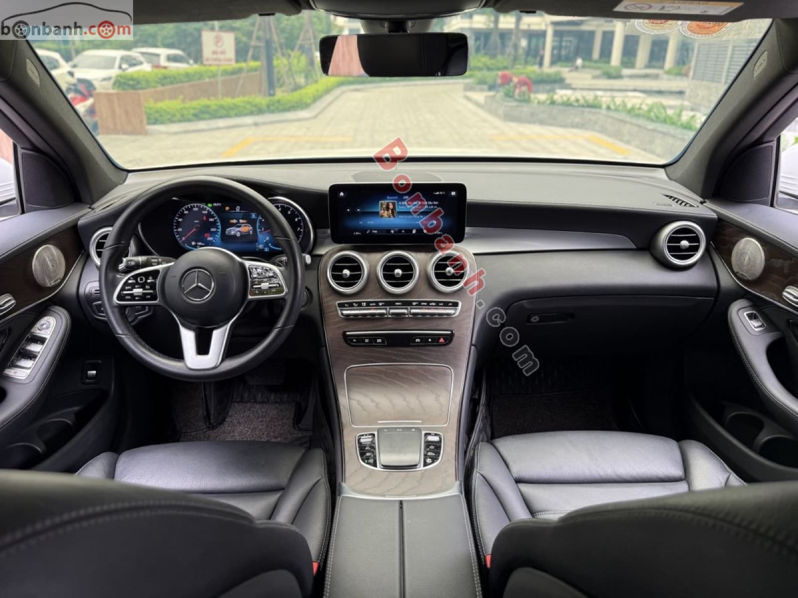 2021 Mercedes-Benz GLC 200 4Matic - ảnh nhỏ 9