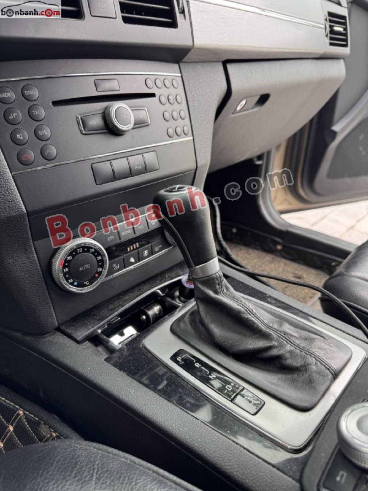 2010 Mercedes-Benz GLK Class 300 4Matic - ảnh nhỏ 8