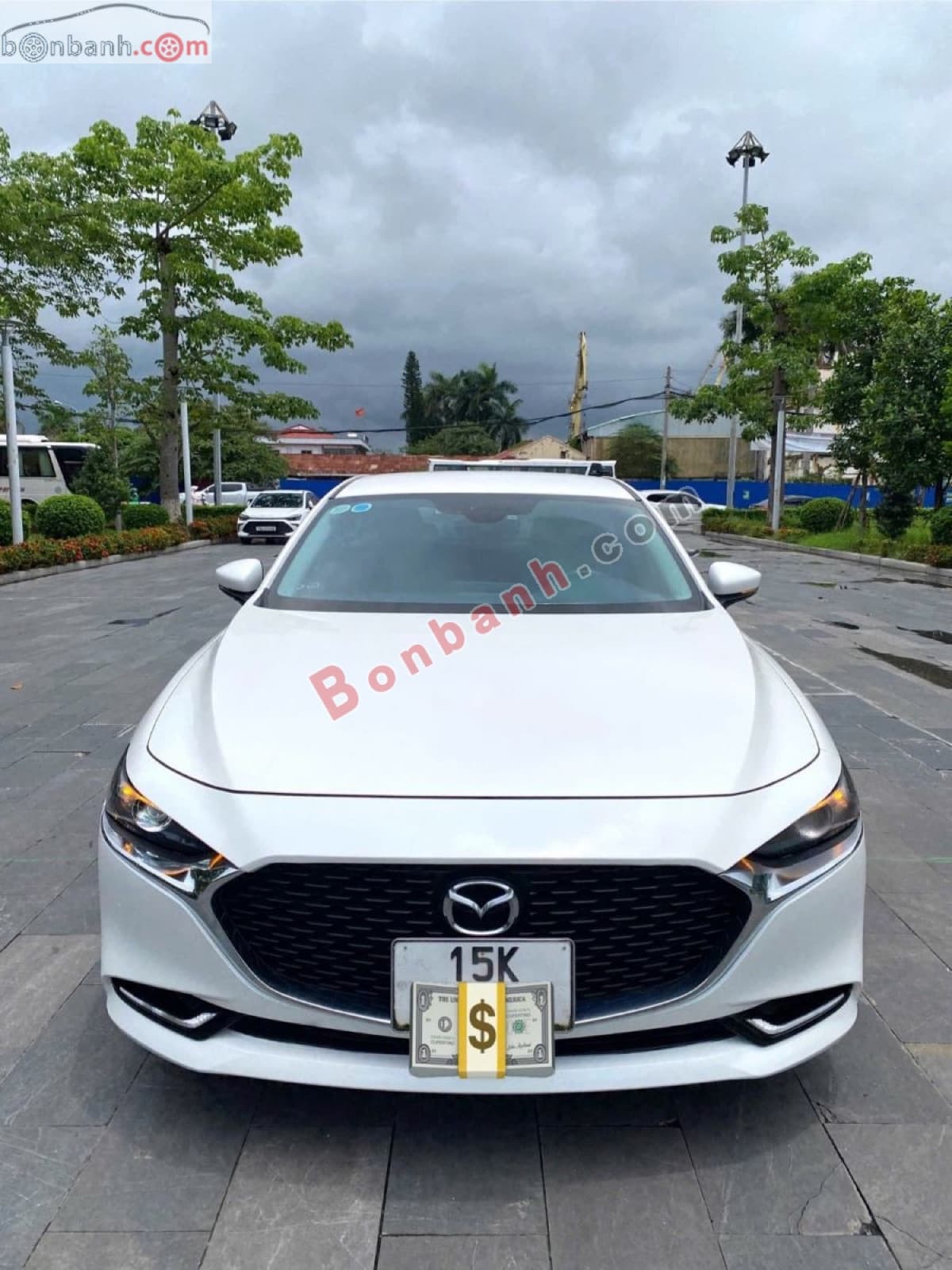2022 Mazda 3 1.5L Luxury