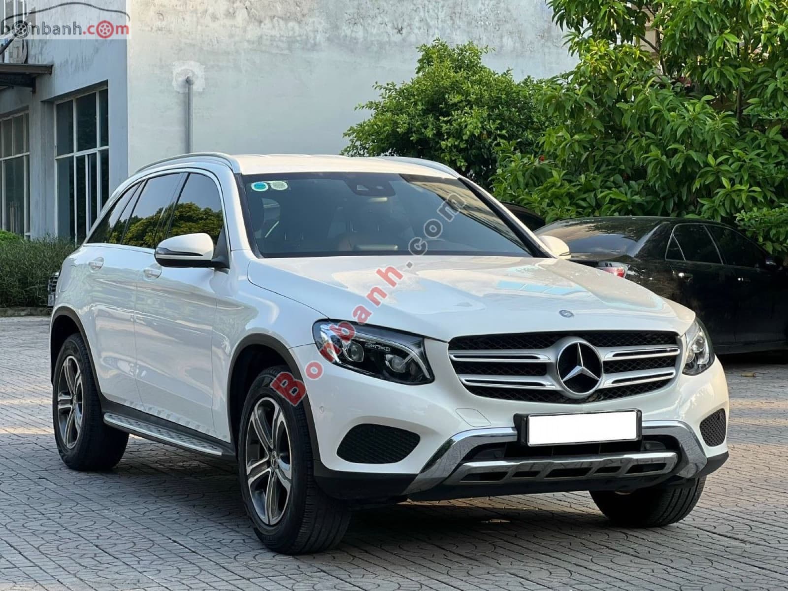 2017 Mercedes-Benz GLC 250 4Matic - ảnh nhỏ 2
