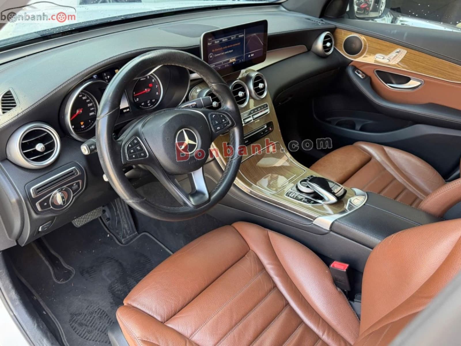 2017 Mercedes-Benz GLC 250 4Matic - ảnh nhỏ 8