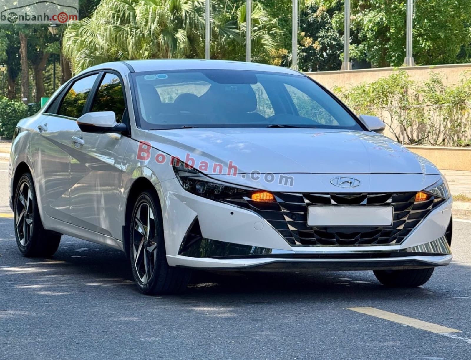 2024 Hyundai Elantra 2.0 AT Cao cấp