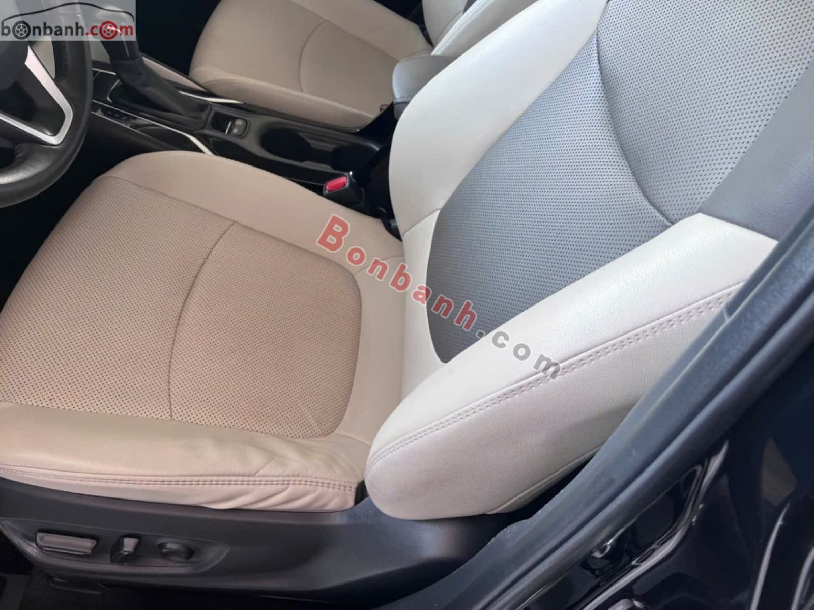 2022 Toyota Corolla altis 1.8V - ảnh nhỏ 8