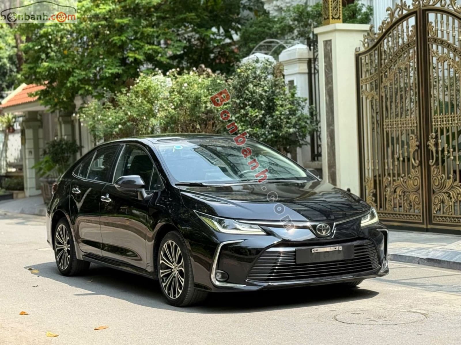 2022 Toyota Corolla altis 1.8V - ảnh nhỏ 3