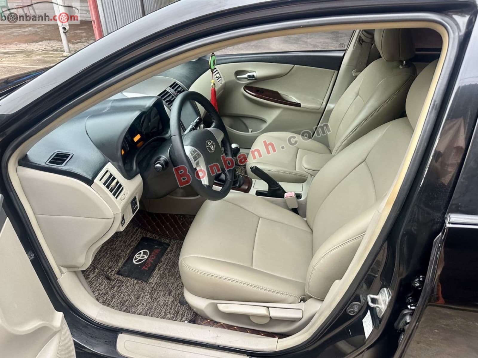 2011 Toyota Corolla altis 1.8G MT - ảnh nhỏ 4