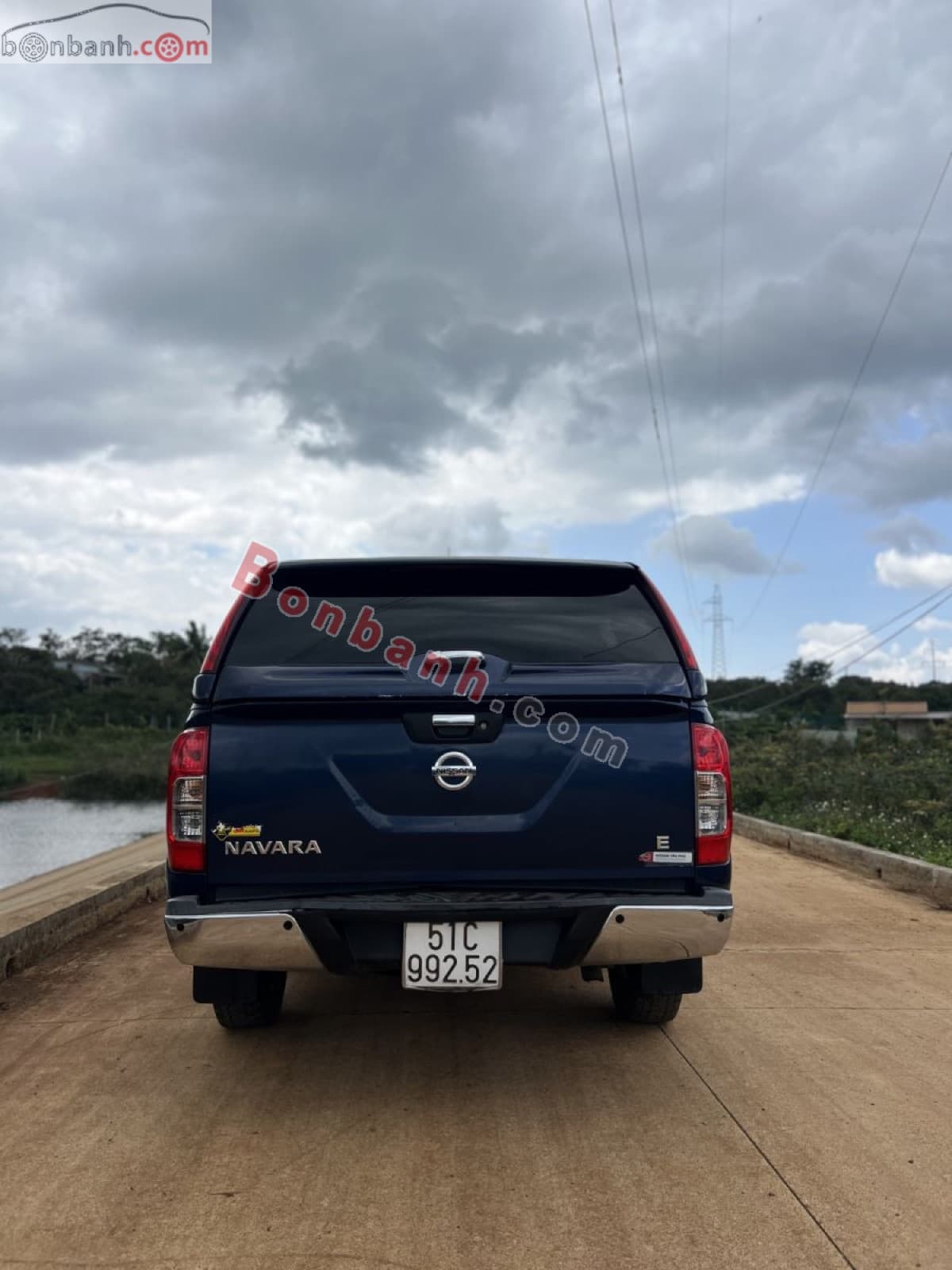 2017 Nissan Navara E 2.5 MT 2WD - ảnh nhỏ 4