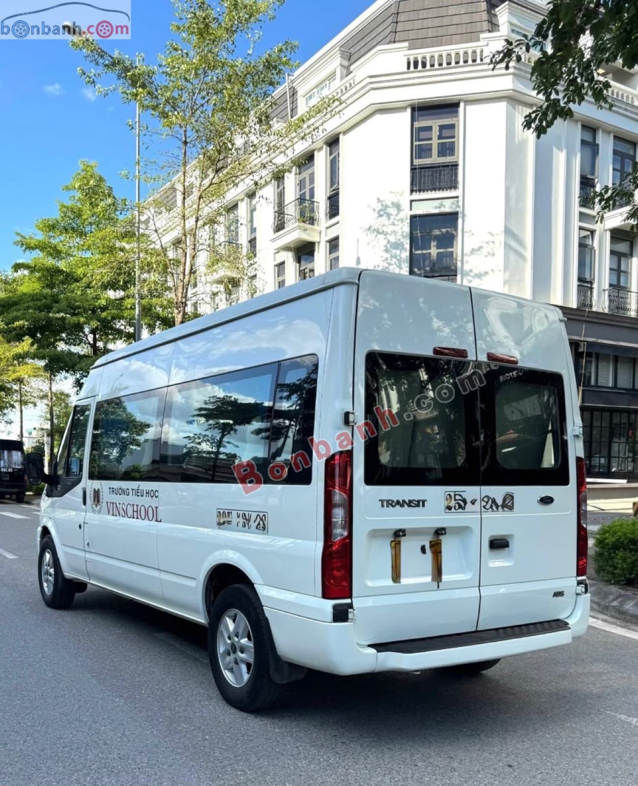 2019 Ford Transit Luxury - ảnh nhỏ 4
