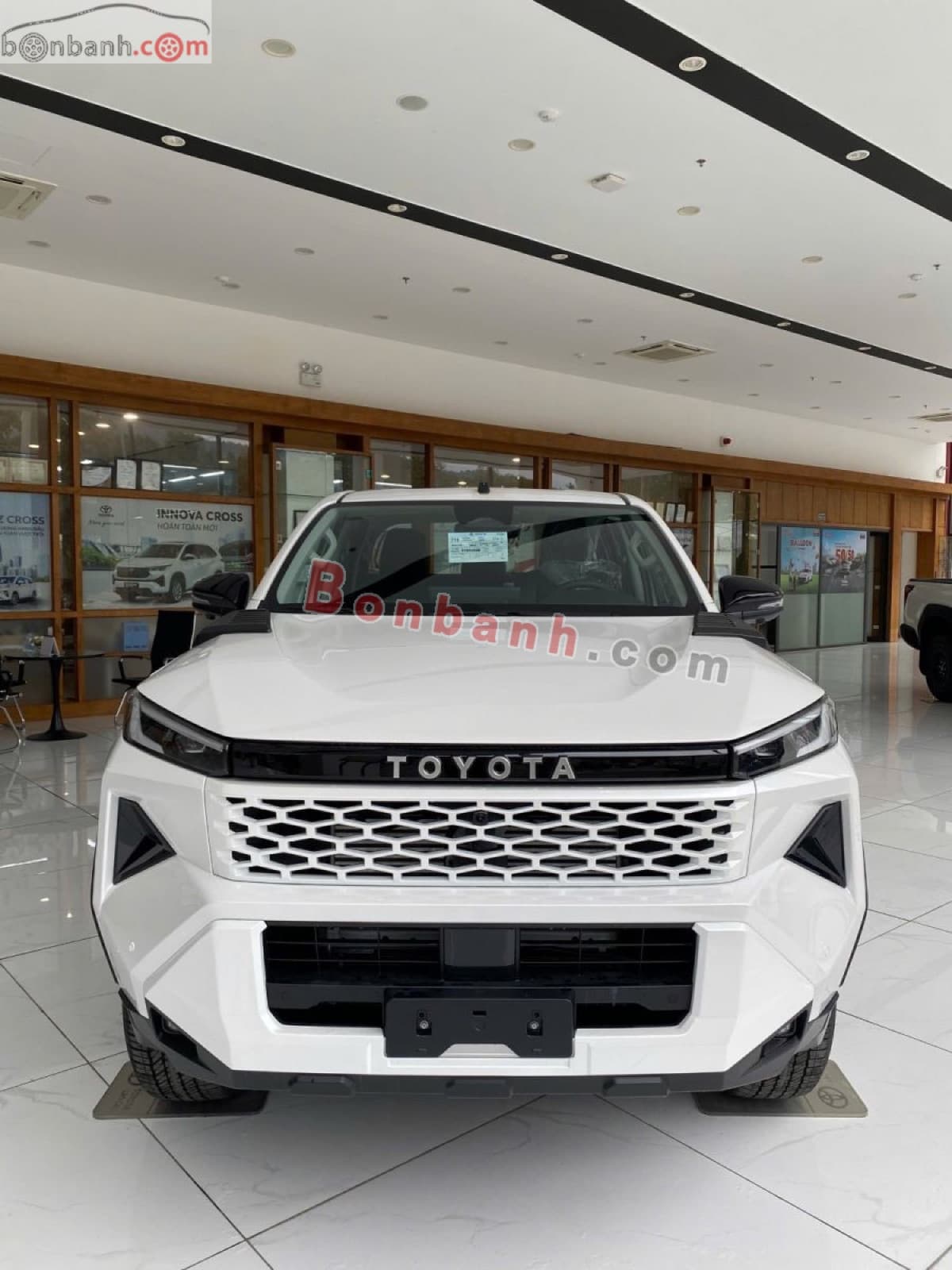 2026 Toyota Hilux Trailhunter 2.8L 4x4 AT - ảnh nhỏ 2
