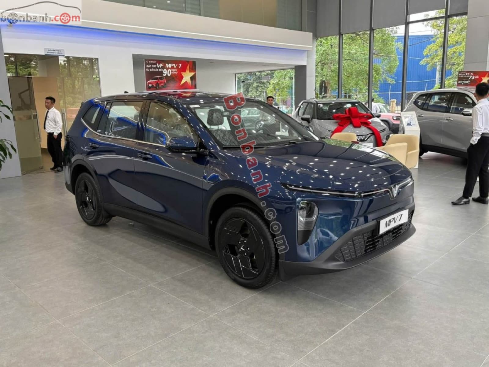 2026 VinFast VF MPV 7 AT