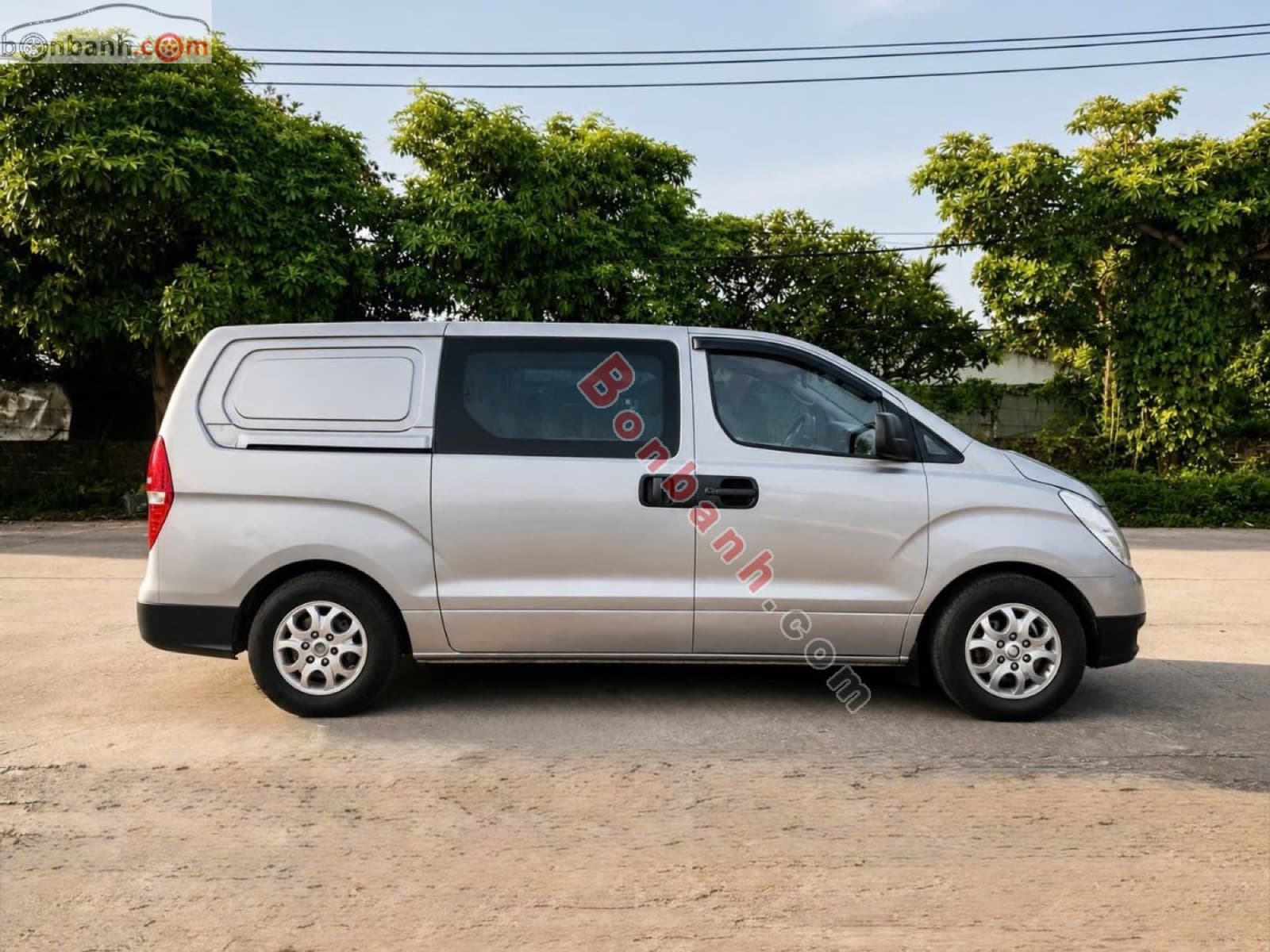 2010 Hyundai Grand Starex Van 2.5 MT - ảnh nhỏ 4