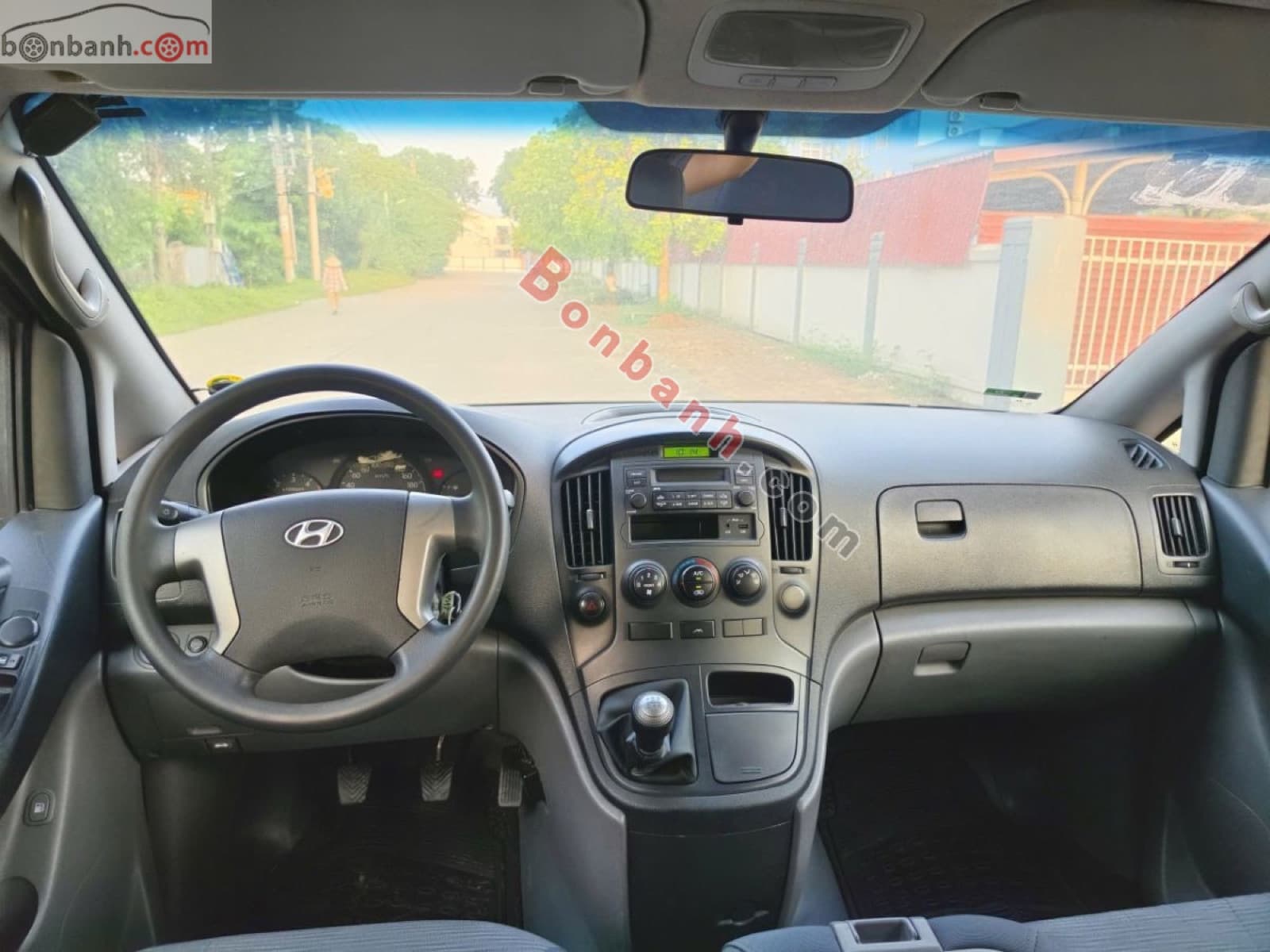 2010 Hyundai Grand Starex Van 2.5 MT - ảnh nhỏ 6